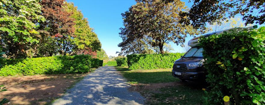 CAMPING DE MON VILLAGE (Aire CAMPING-CAR PARK) Vallée Du Tarn