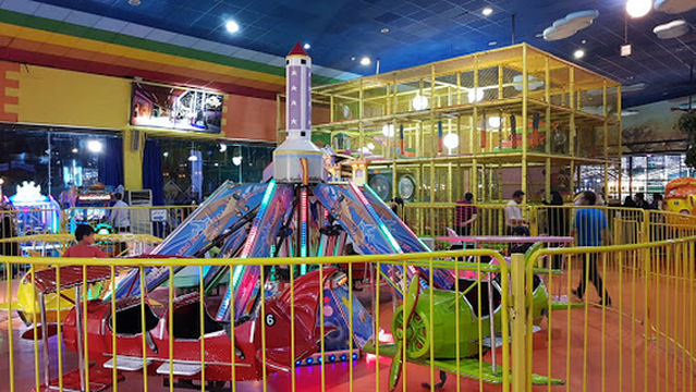 Rangin Kaman Amusement Park