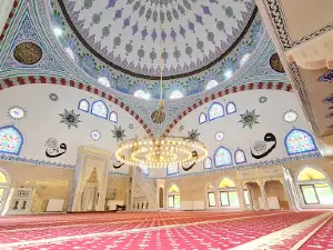 Perşembe Merkez Camii
