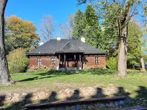 Skansen Wsi Pogórzańskiej im. prof. R. Reinfussa. Oddział Muzeum Dwory Karwacjanów i Gładyszów