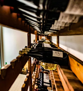 Fuorimano Stuzzicheria Bottiglieria