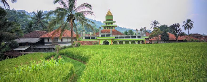 Makam Keramat Mama Cibitung (Mama Ilyas)