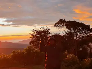 Puncak Gunung Pesagi