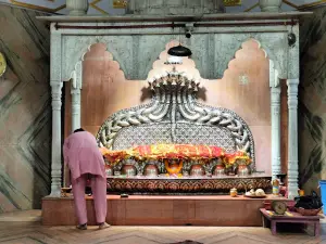 Maisthan Mandir