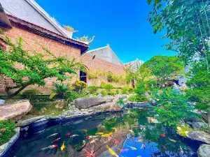 Đền Cả - Dinh Đô Quan Hoàng Mười