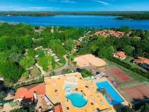 Camping Marvilla Parks - Domaine d'Eurolac