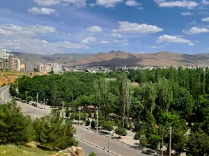 Mellat Park