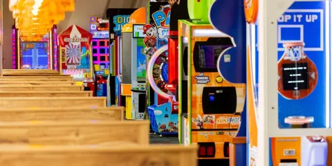 Chuck E. Cheese