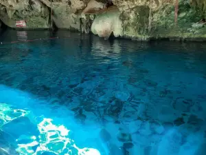 Two Eyes Cenote