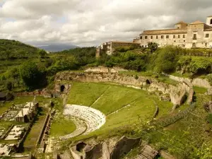 Teatro Romano di Sessa Aurunca