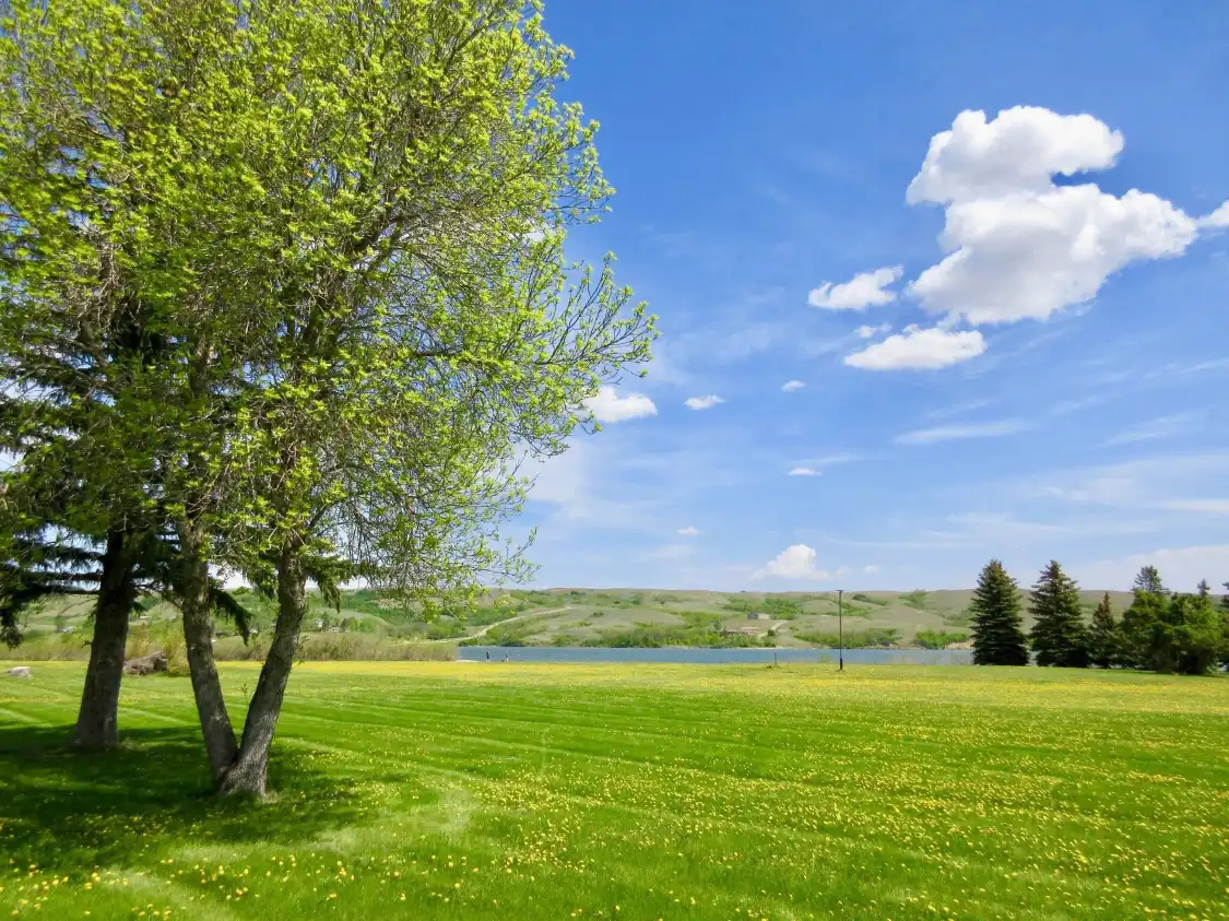 Hotels near Buffalo Pound Provincial Park