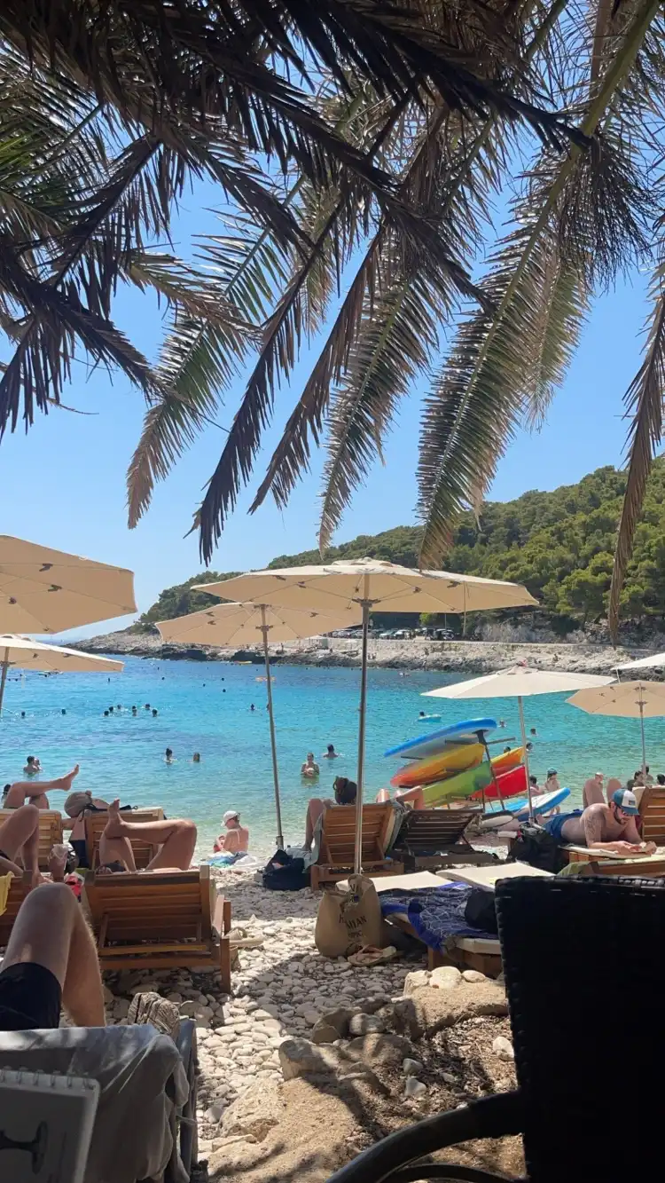 Hotels near Pokonji dol Beach