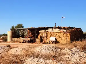 Fossickers Den