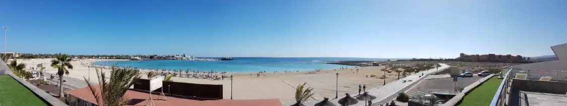 Hotels near Plage de El Castillo