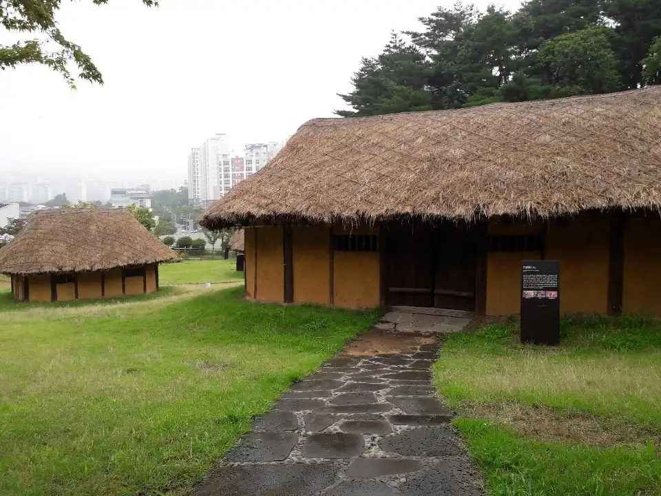 3_Jeonggwan Museum