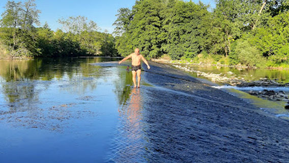 Camping municipal entre les deux ponts