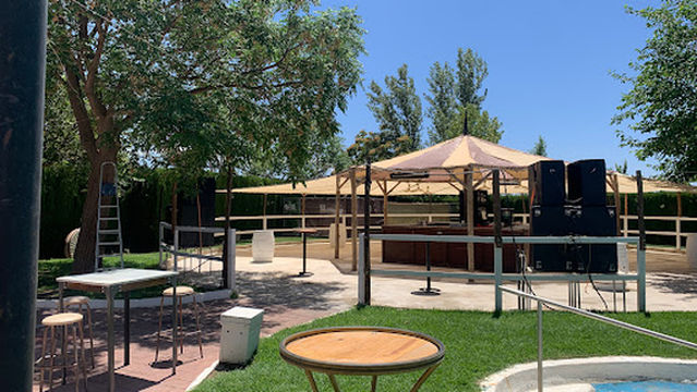 ENREDO | Natural Water Club