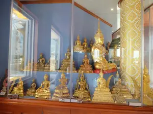 พระบรมธาตุเจดีย์ศรีมงคล หลวงปู่คำบ่อ