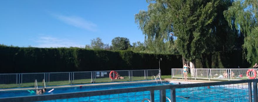 Piscina Pública Municipal de El Carpio de Tajo.