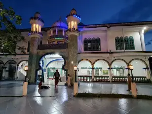 Masjid Agung Al-Istiqomah