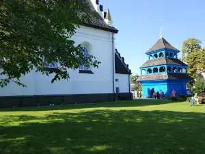 Khram Svyatoyi Paraskevy Upts