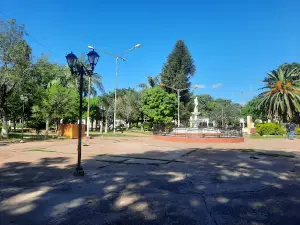 Plaza Hipolito Hirigoyen