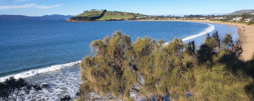 Cremorne Beach Reserve