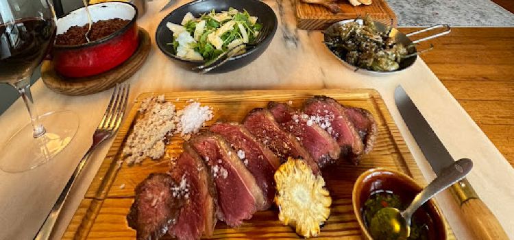 Casa Aberta Open Bar & Food House