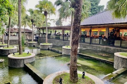 Lakers City | Resto, Banquet and Recreation | by AtoZ
