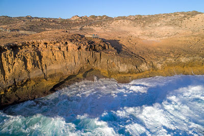 Whistling Rocks