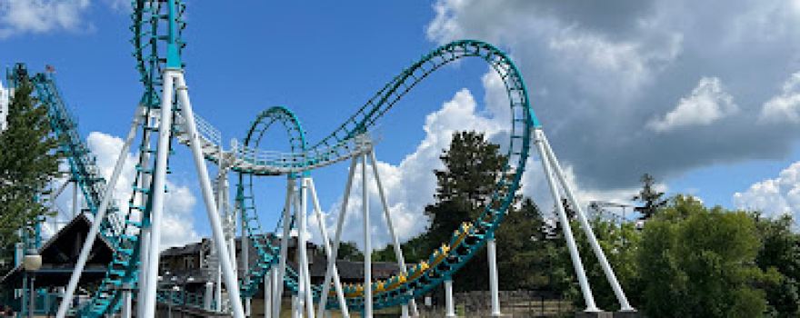 Darien Lake Theme Park Entrance