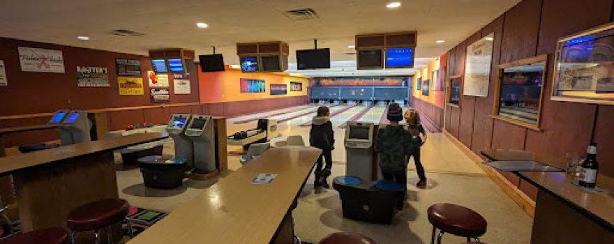 JBo's Bowling, Bar, & Grill