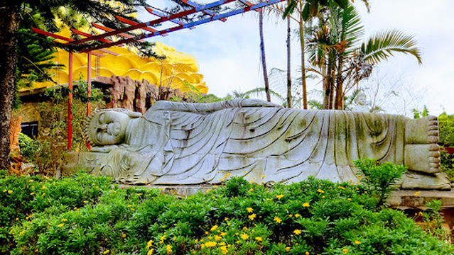 Thiền viện Vạn Hạnh