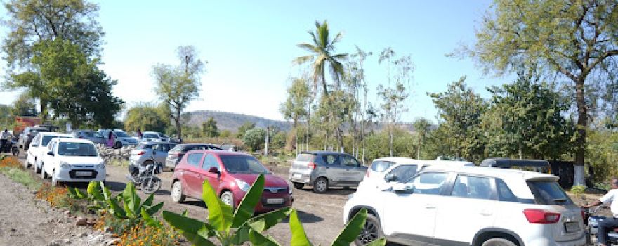 The Varhadi Farmhouse & Kanhai Agrotourism