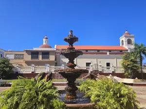 Plaza Pública de Fajardo Antonio R. Barceló