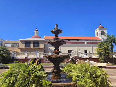 Plaza Pública de Fajardo Antonio R. Barceló