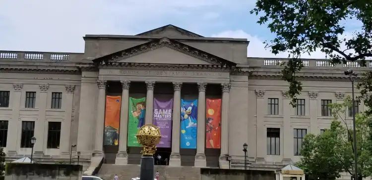 Hotels near The Franklin Institute