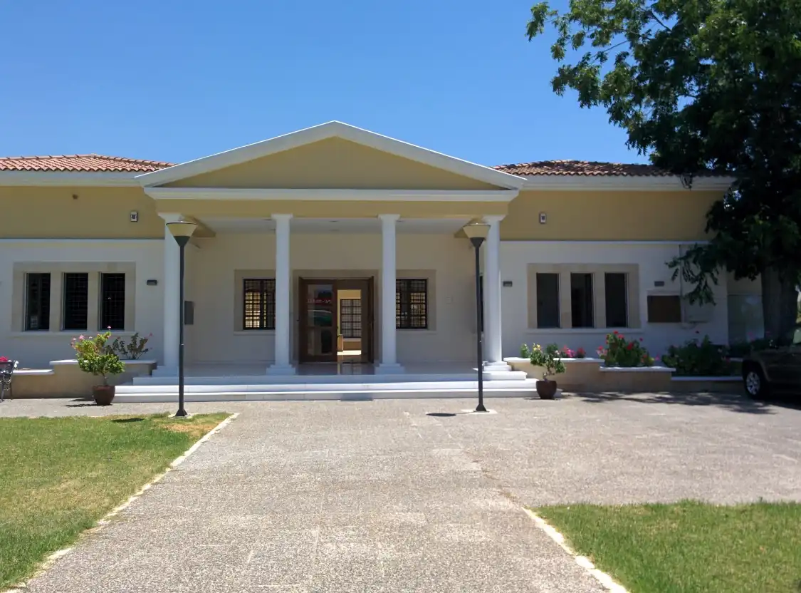 Marion - Arsinoe Archaeological Museum附近的飯店