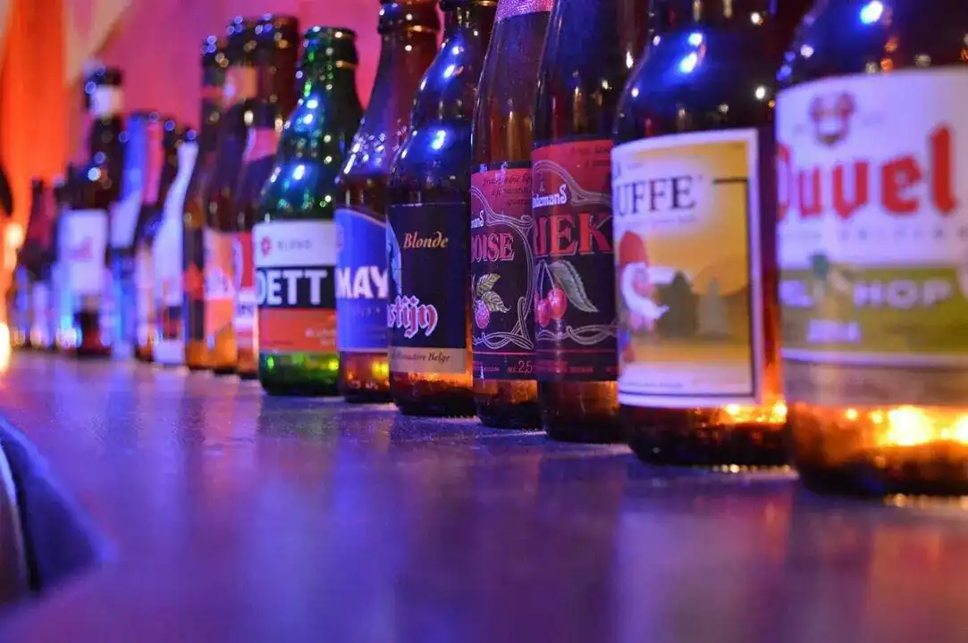 Hotels near Nico's BELGIAN BEER HOUSE