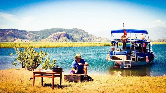 Villa Duran Boat Trips