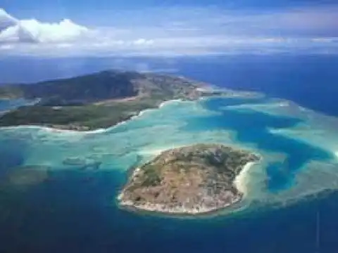 Hotels near Aussie Airways