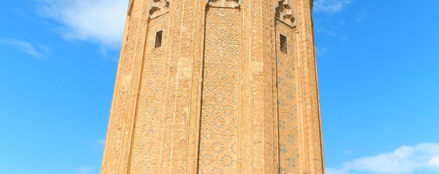 Momine Khatun Mausoleum