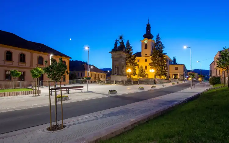 Hotels in Nova Bana