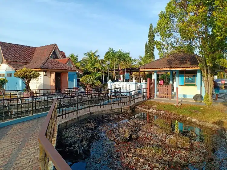 Hotels in Gadek