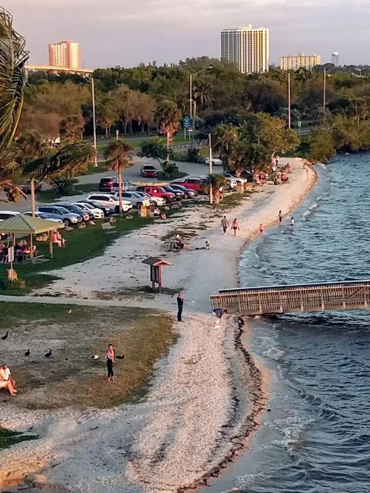 Hotels near North Shore Park