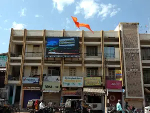 Gandhi Square Bhandara