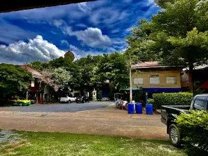 Wat Photi Langkar (In Buri)