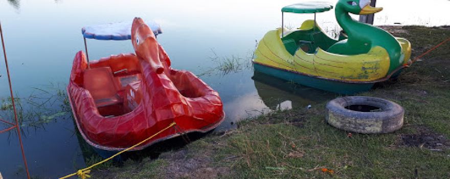 Danau Teluk Penesak Seri Bandung