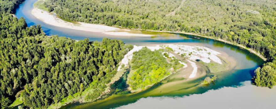Confluence du Rhône et de l’Ain