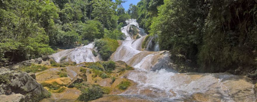 Thác Nặm Tạu